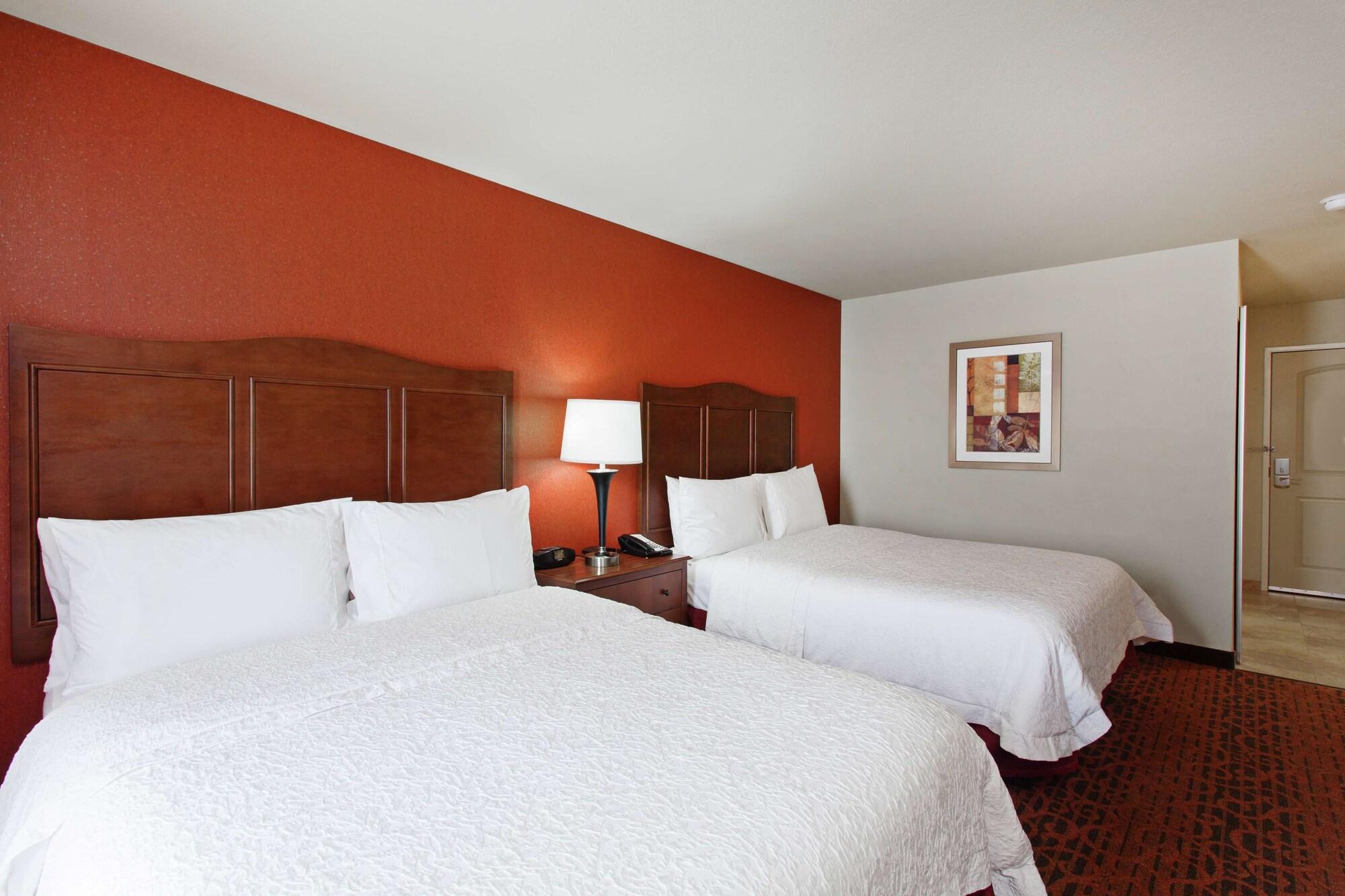 Hampton Inn And Suites Seattle - Airport / 28Th Avenue SeaTac Bagian luar foto