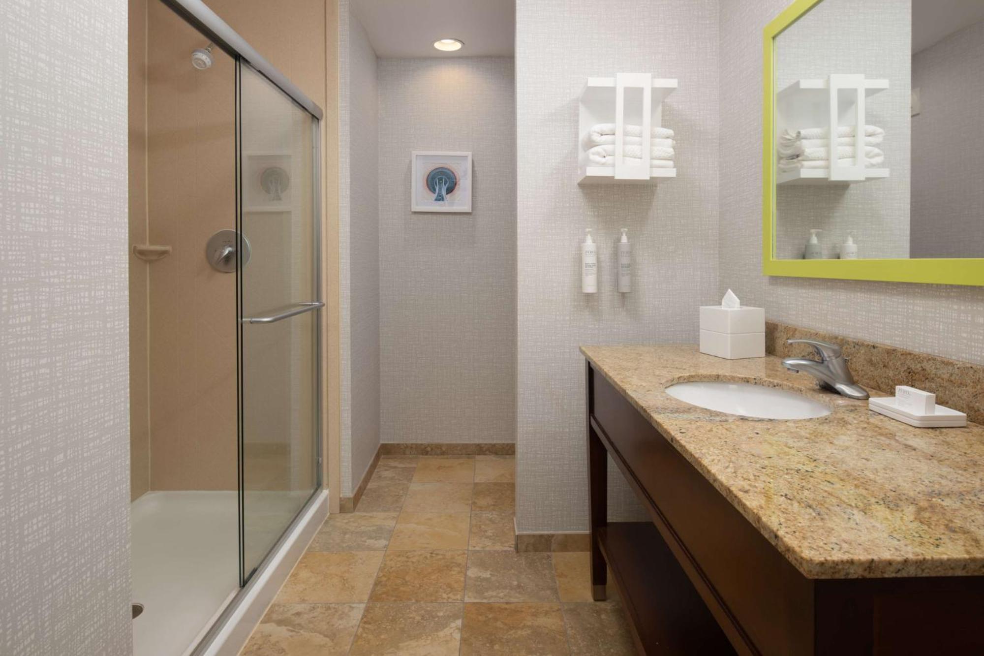 Hampton Inn And Suites Seattle - Airport / 28Th Avenue SeaTac Bagian luar foto