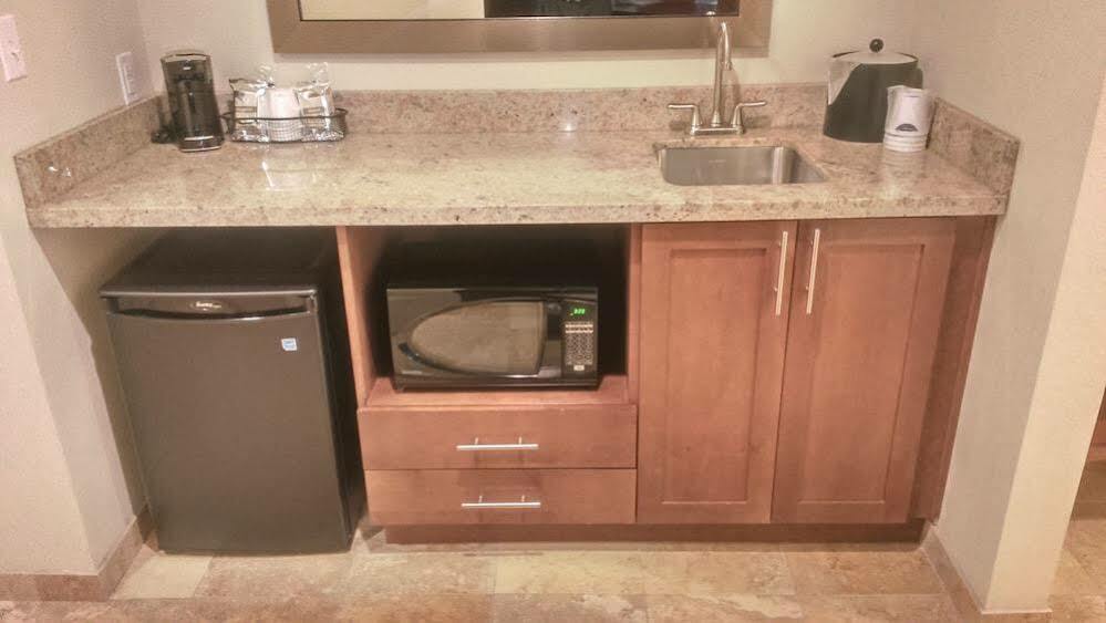 Hampton Inn And Suites Seattle - Airport / 28Th Avenue SeaTac Bagian luar foto