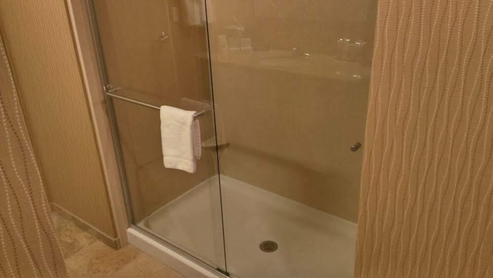 Hampton Inn And Suites Seattle - Airport / 28Th Avenue SeaTac Bagian luar foto
