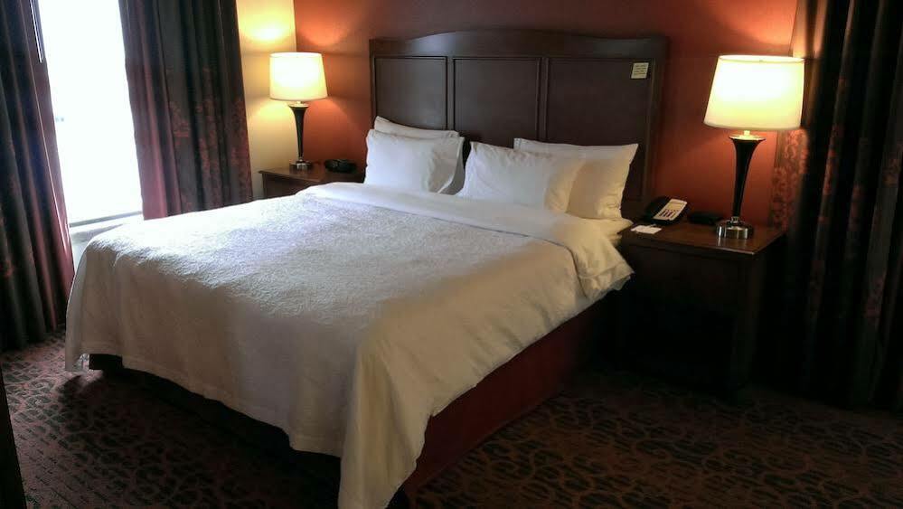 Hampton Inn And Suites Seattle - Airport / 28Th Avenue SeaTac Bagian luar foto